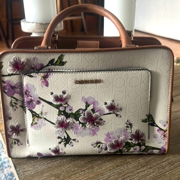 Calvin Klein satchel cherry blossom print - Main Image